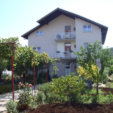 Apartment Dalmatien Raslina 외부 사진