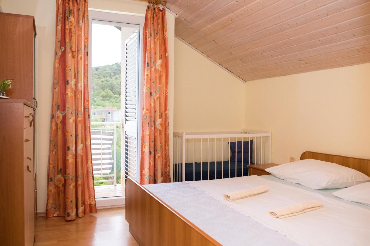Apartment Dalmatien Raslina 외부 사진