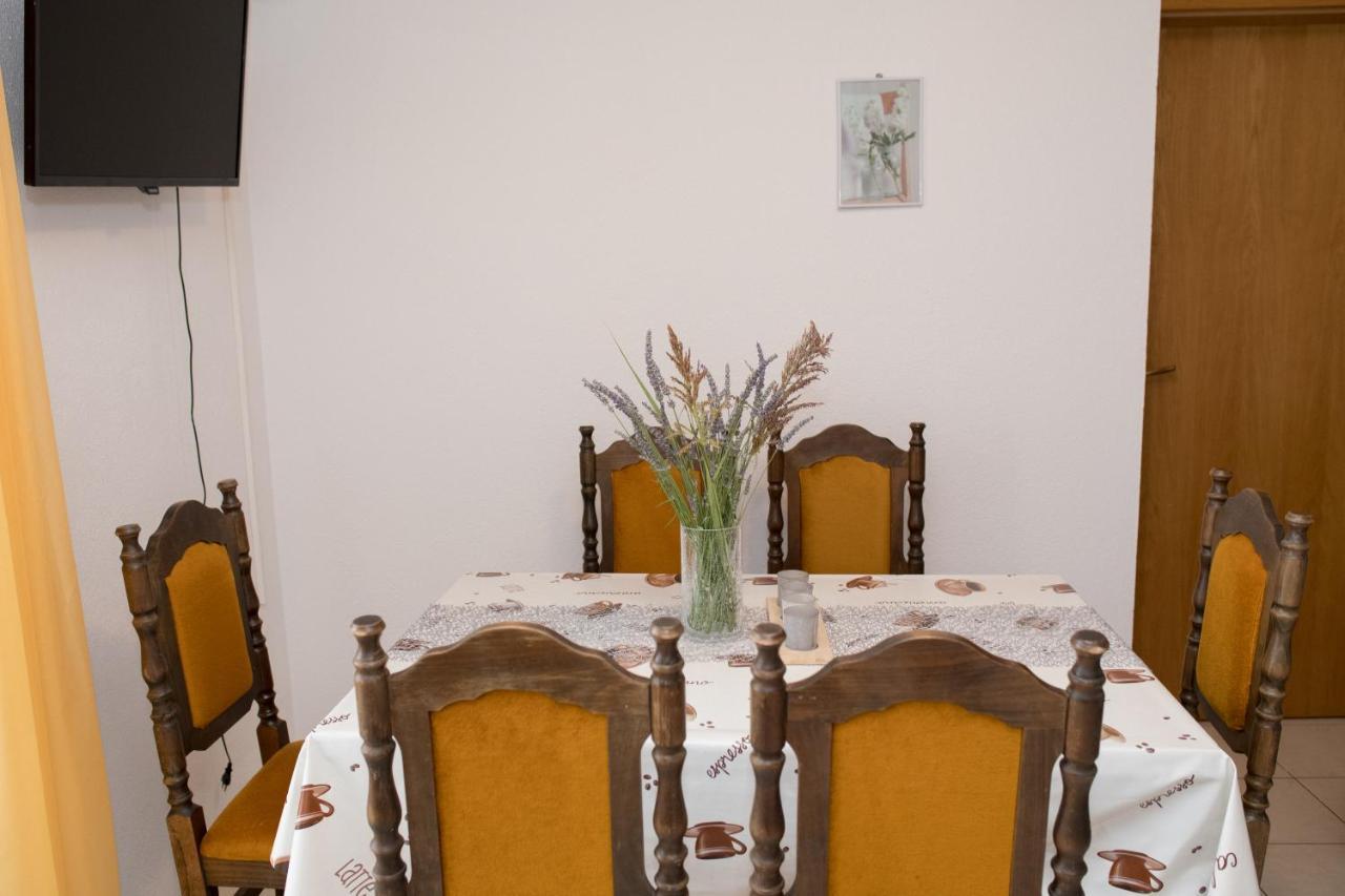 Apartment Dalmatien Raslina 외부 사진