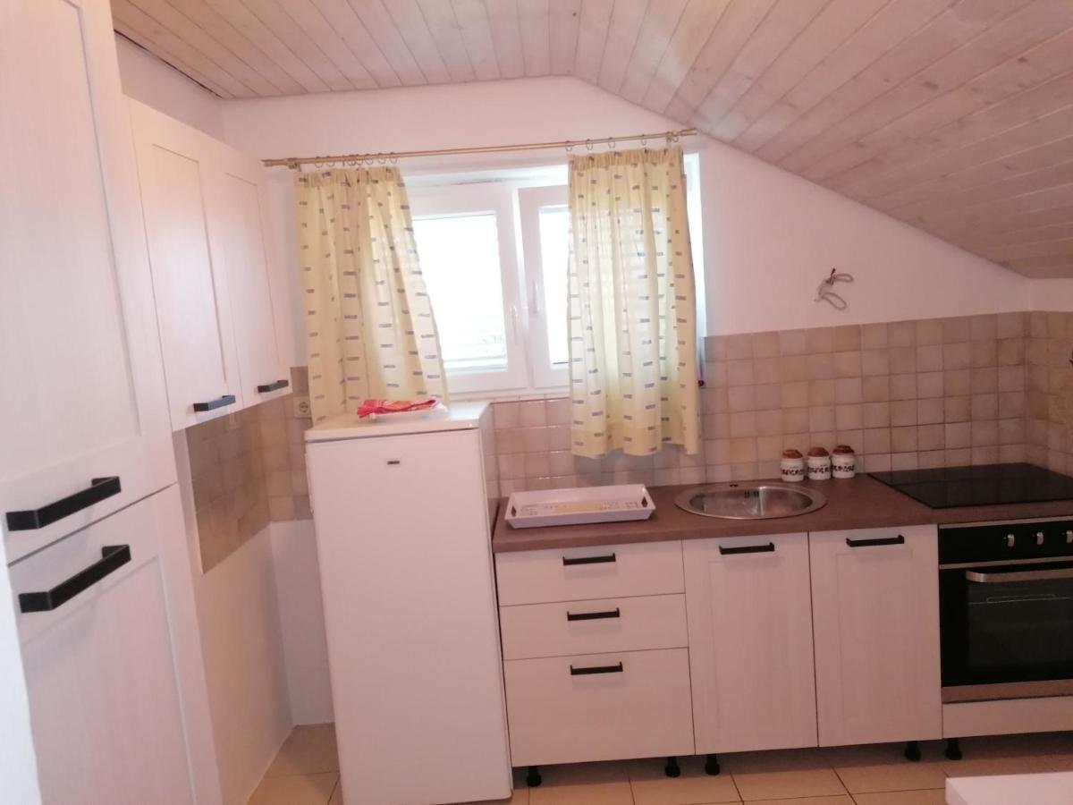 Apartment Dalmatien Raslina 외부 사진